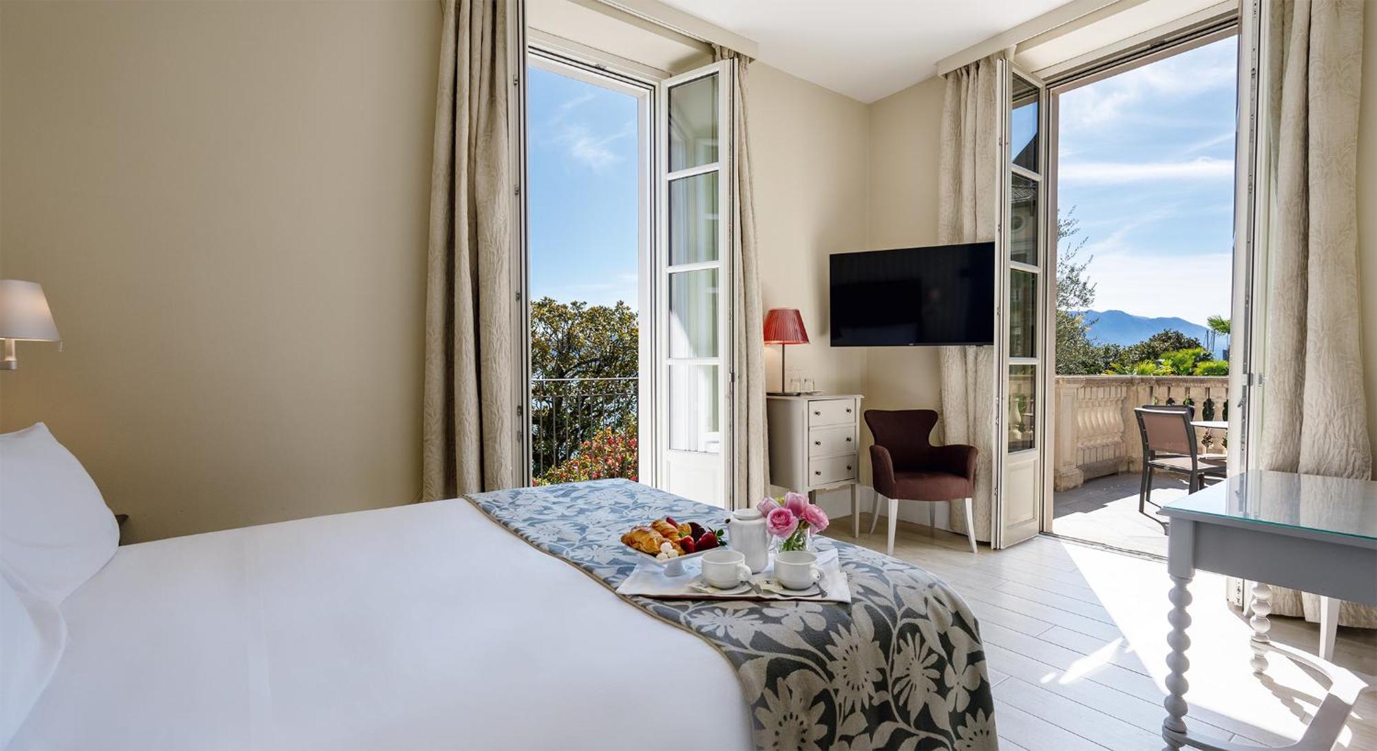 Park Hotel Italia Cannero Riviera Exterior photo